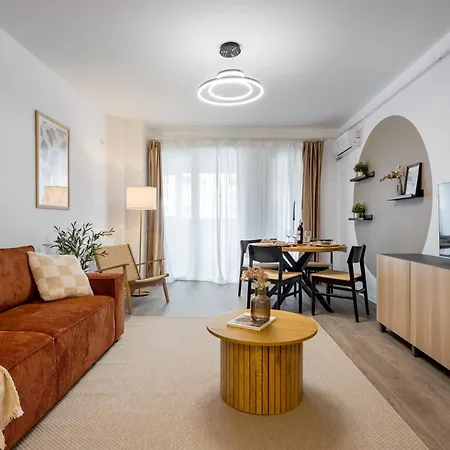 Διαμέρισμα Spacious 407 *