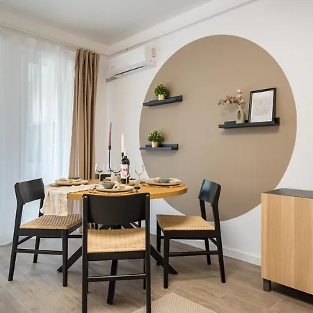 Апартаменты Spacious 407 *